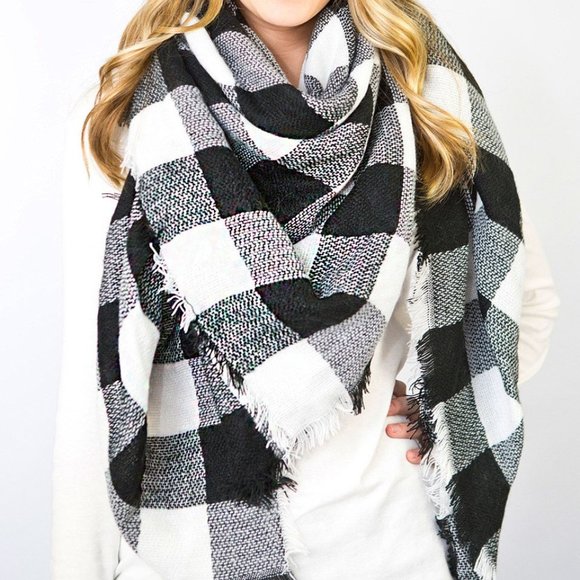 BLANKET SCARF - Picture 2 of 4